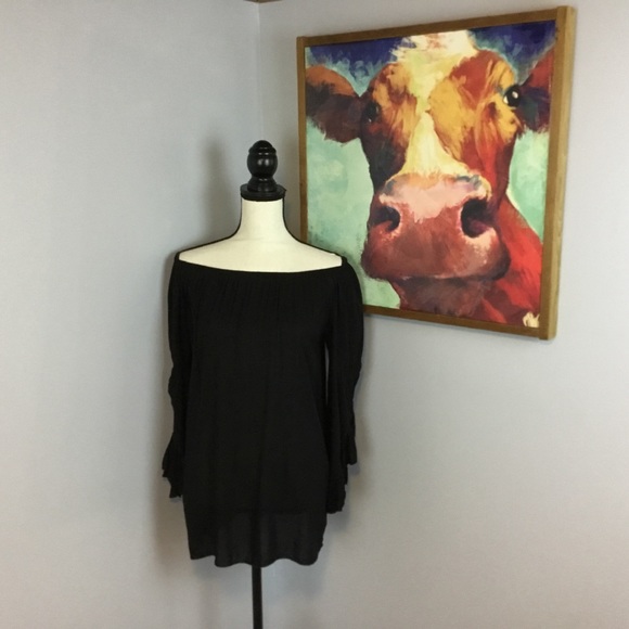 entro Tops - Entro Off Shoulder Blouse